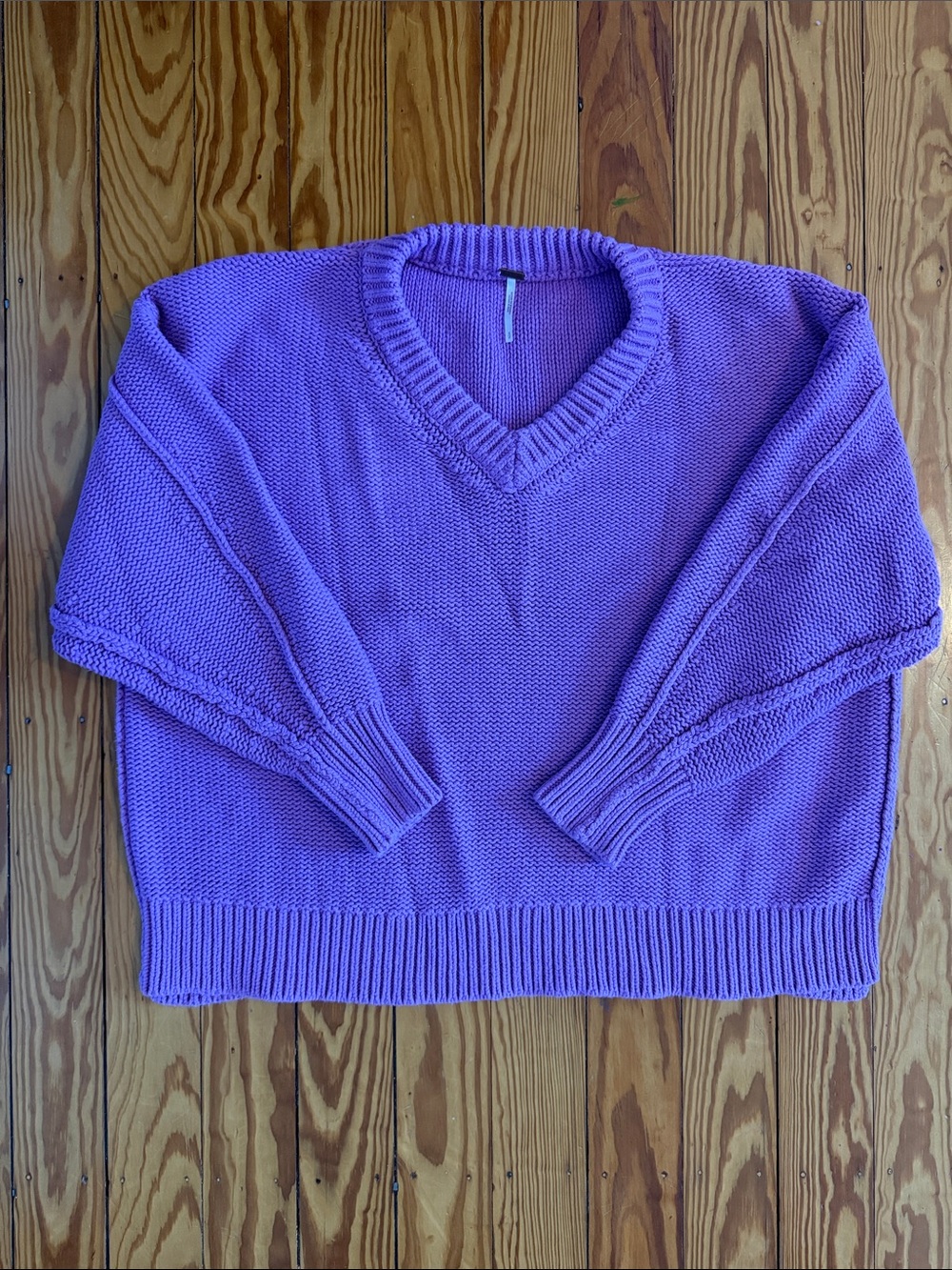 Free People V-Neck Knit Sweater in Purple Like New
